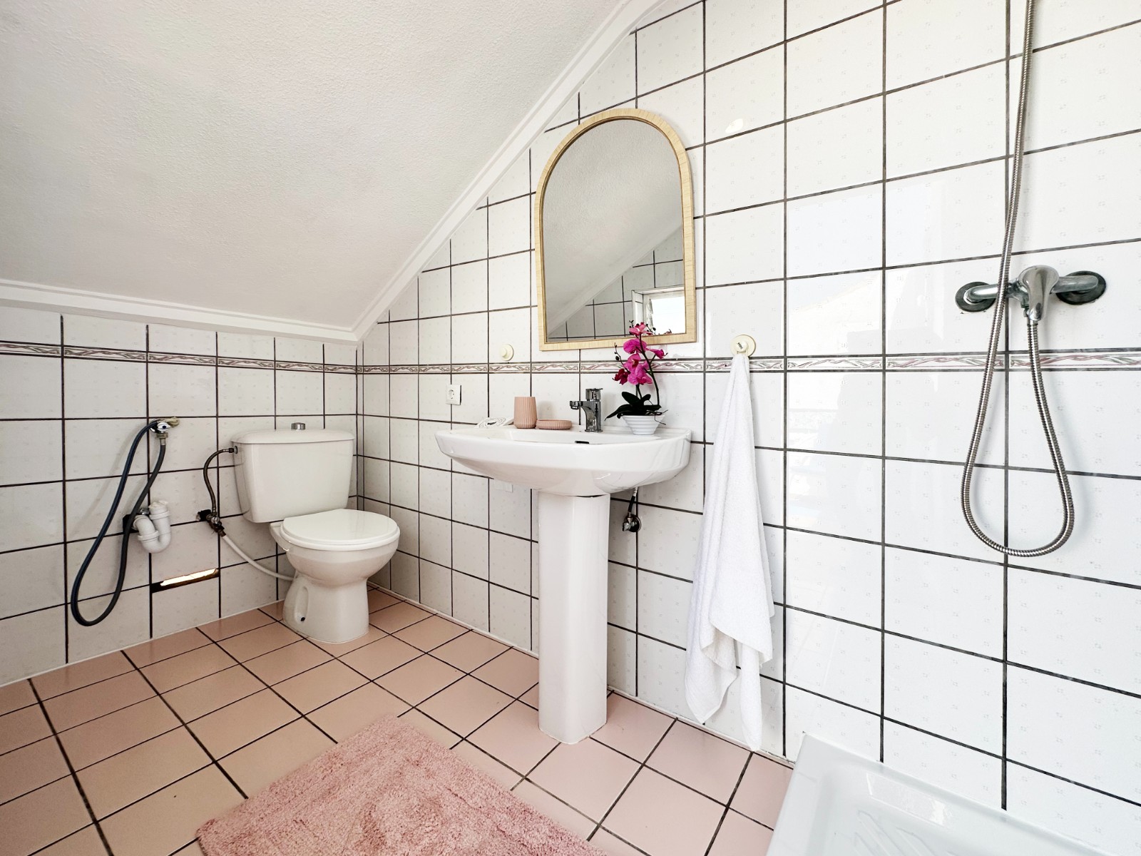 o_1jovoc97unu94gk1hbbe7r14ot4h Town House in Orihuela Costa, Alicante