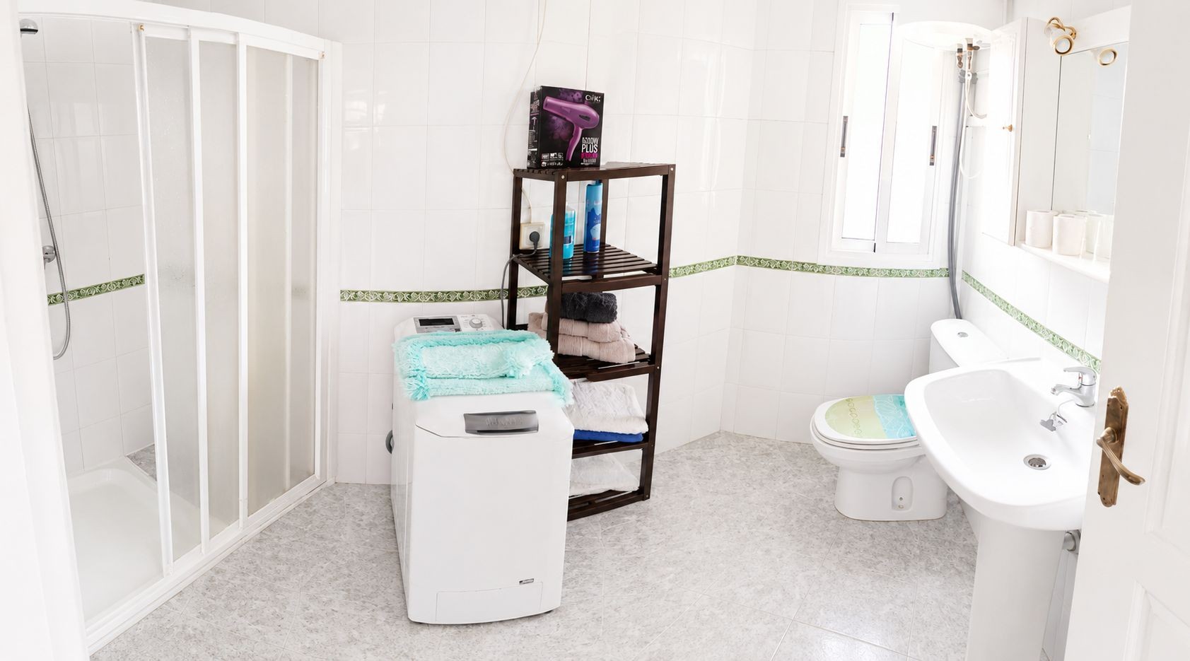 o_1jp282r621dlo8ml19ic1q3g1tq91g Apartment in San Miguel de Salinas, Alicante