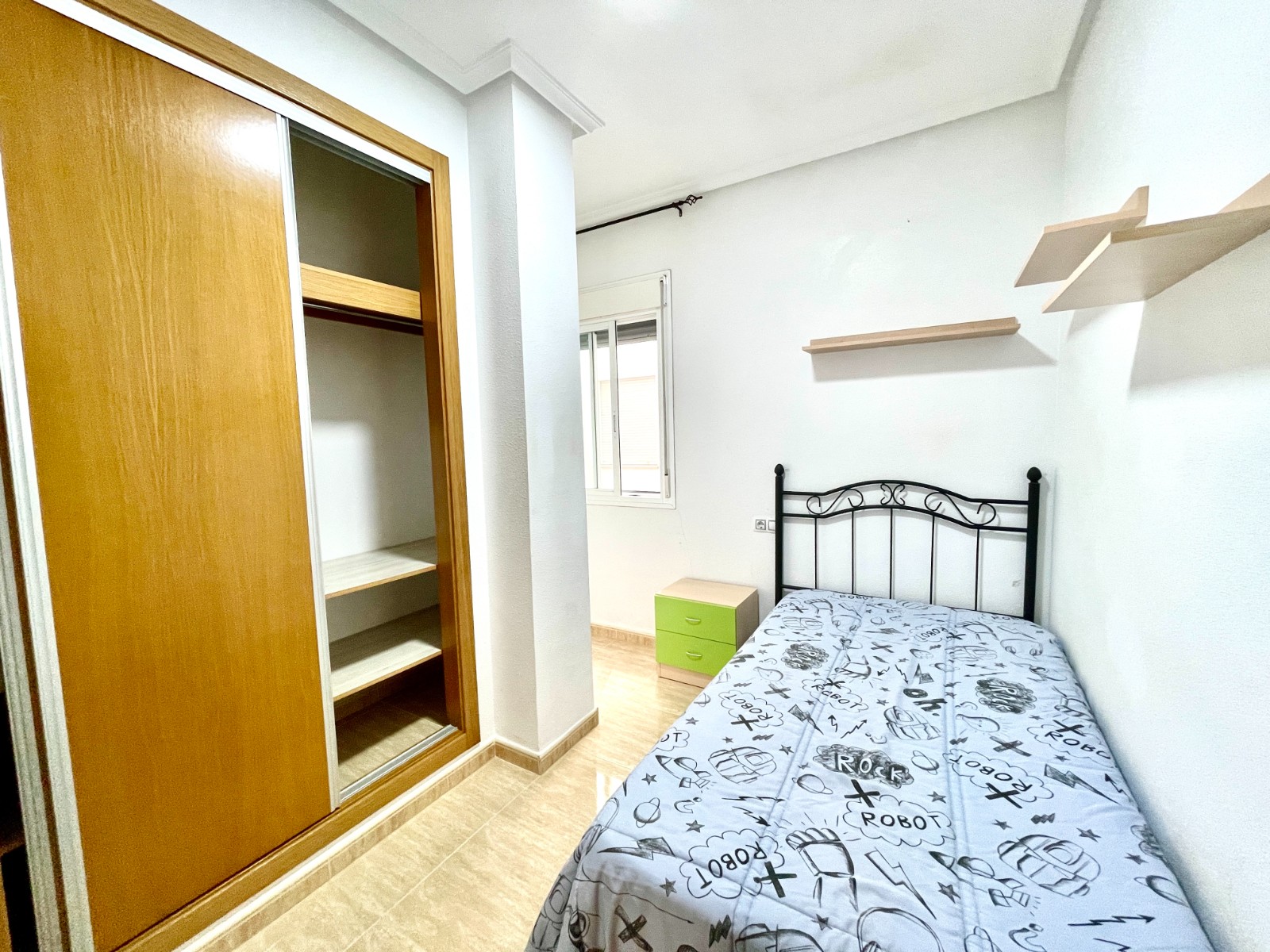 o_1jp7etf6d1p6s1lp7qujuh87q2e Apartment in Formentera del Segura, Alicante