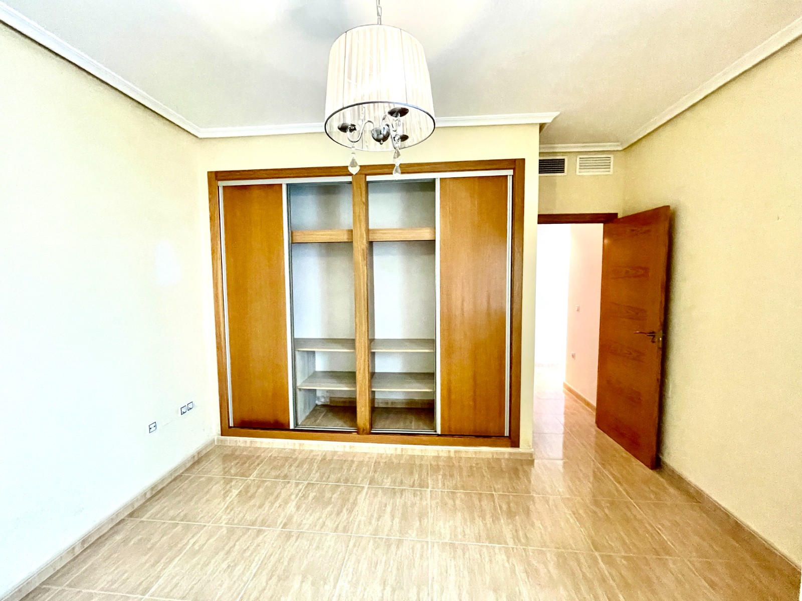 o_1jp7etf6d1tce11uhr8b9j32lc2l Apartment in Formentera del Segura, Alicante