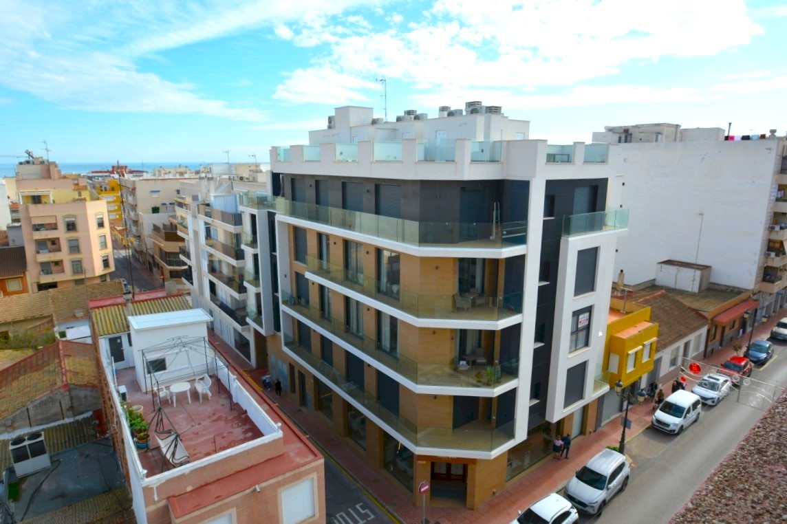 o_1jp7n2tgh16ik15va1avp8b11sve1l Alicante – Sunrise Dream Properties