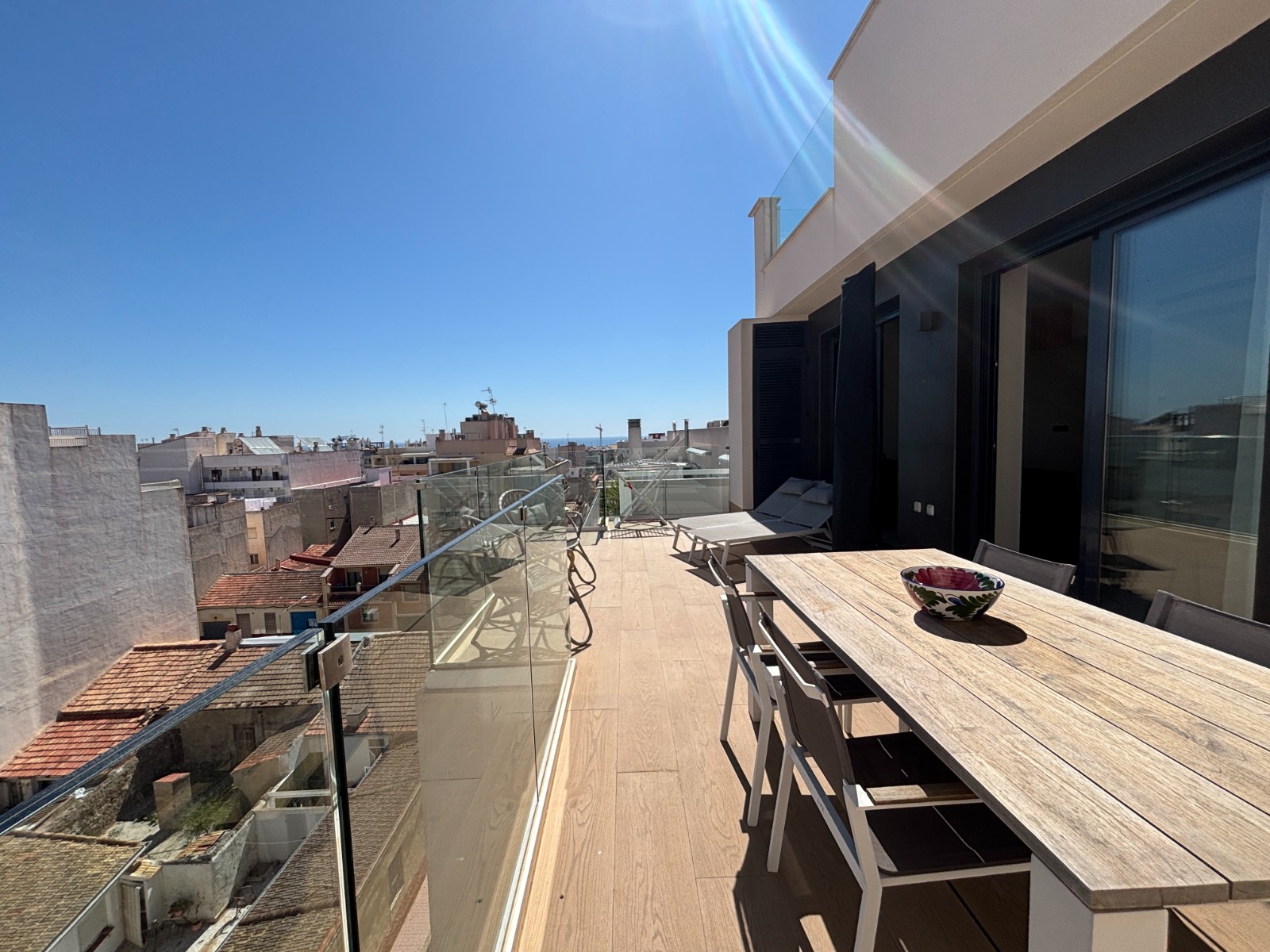 o_1jp843atirf9bt8141k18o31kkv22 Penthouse in Guardamar del Segura, Alicante