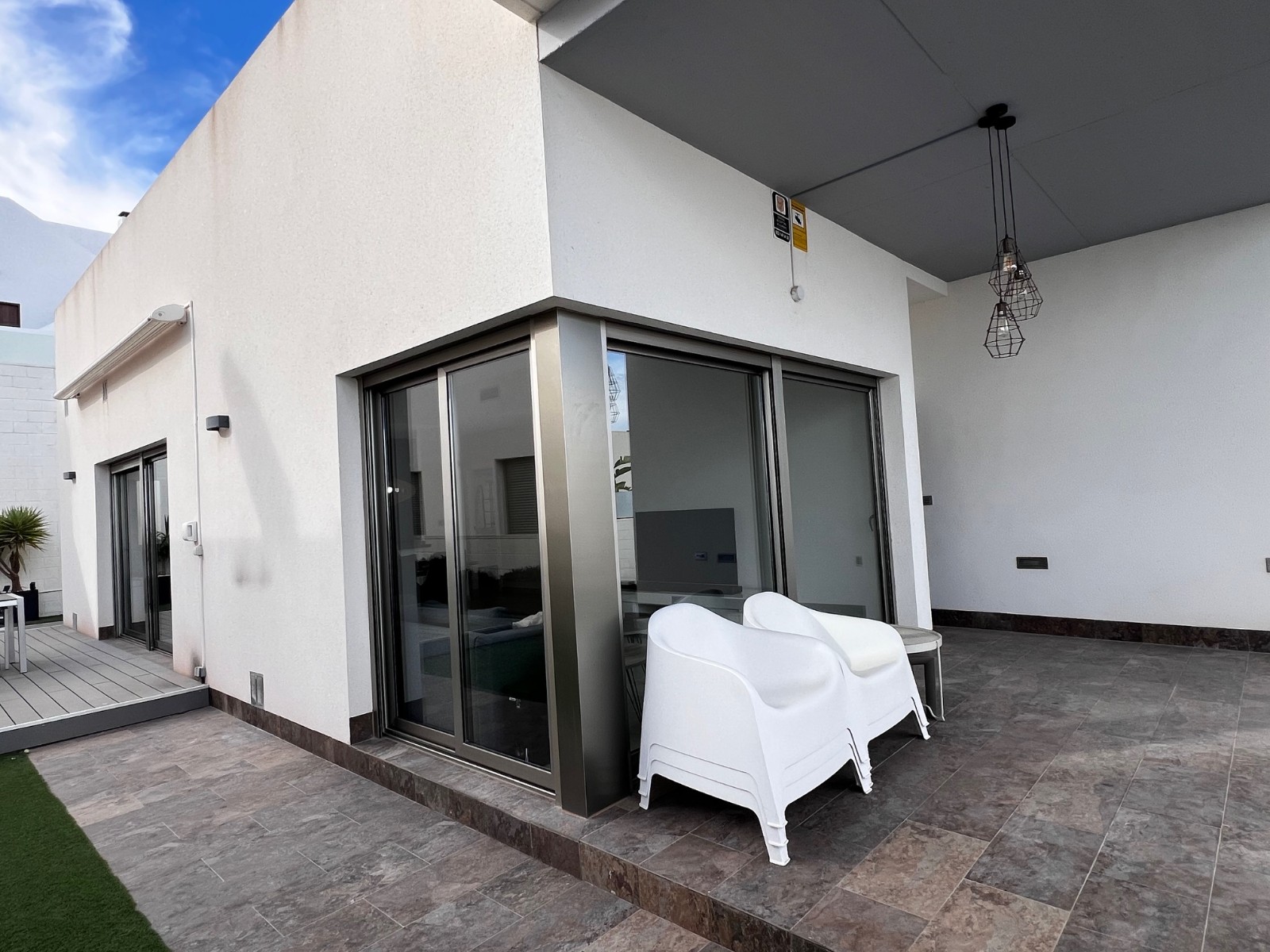 o_1jphp3ndq0r8a1cr41cke1r0m33 Villa in Orihuela Costa, Alicante