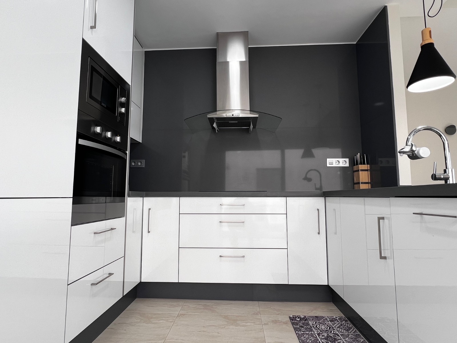 o_1jphp3ndq10f6s3so3cco16bu3e Villa in Orihuela Costa, Alicante