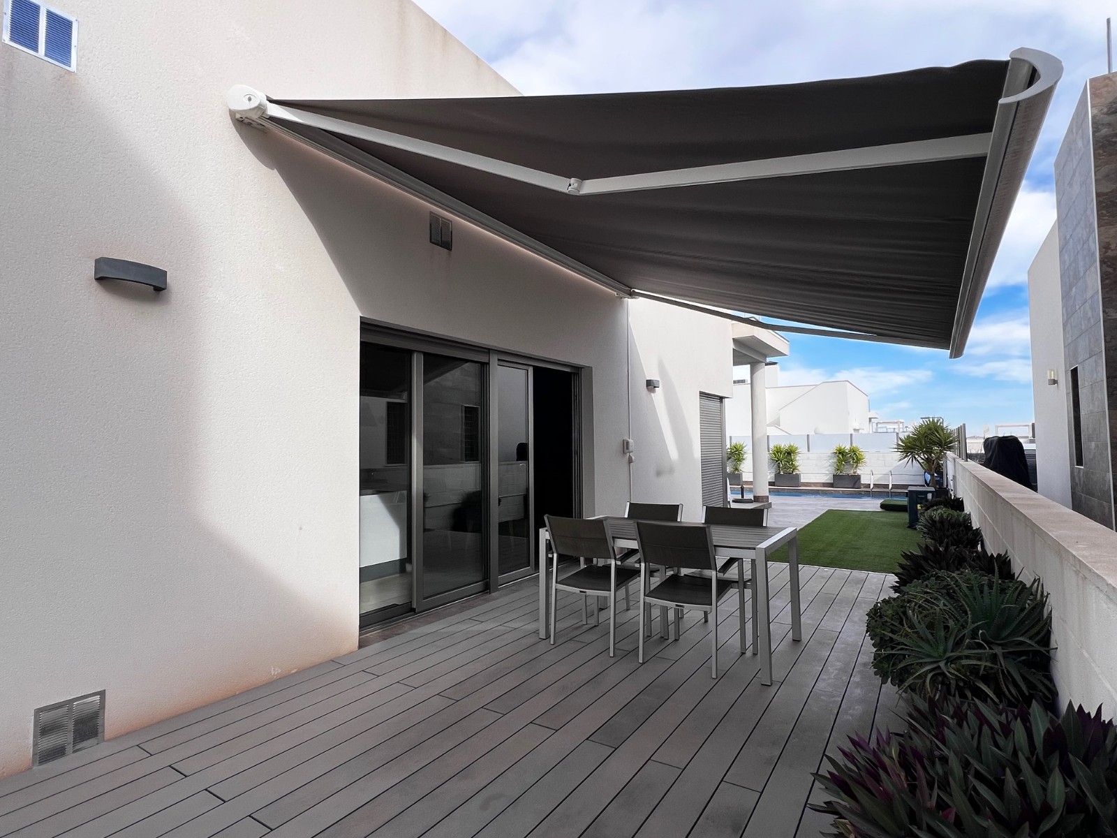 o_1jphp3ndq1f2d1g4d1mkk6rk1tj43u Villa in Orihuela Costa, Alicante