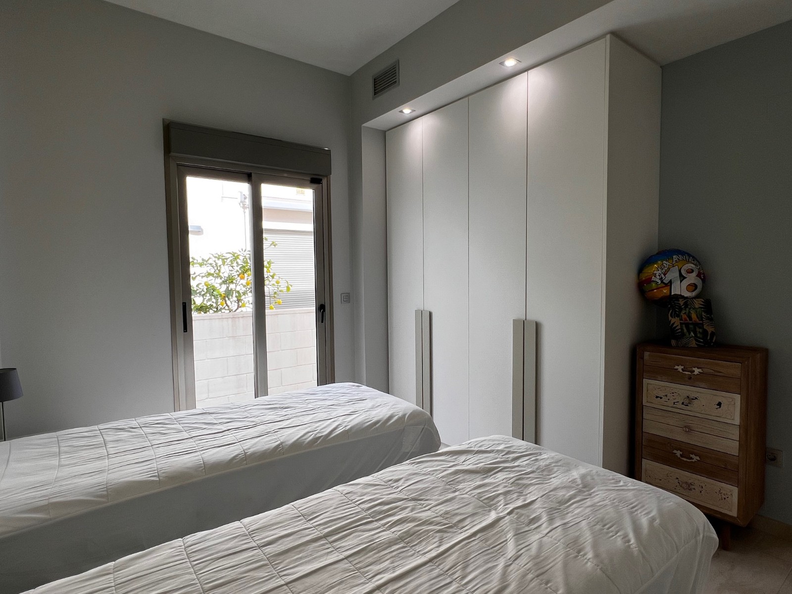 o_1jphp3ndq1j0j1gjf1n0u123t2mo3m Villa in Orihuela Costa, Alicante