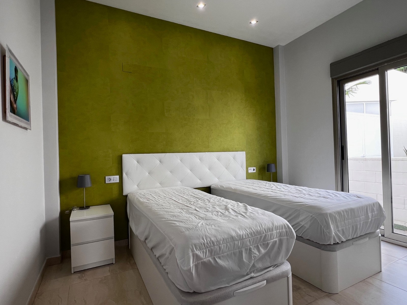 o_1jphp3ndqo7benun441cmr1k1v3l Villa in Orihuela Costa, Alicante