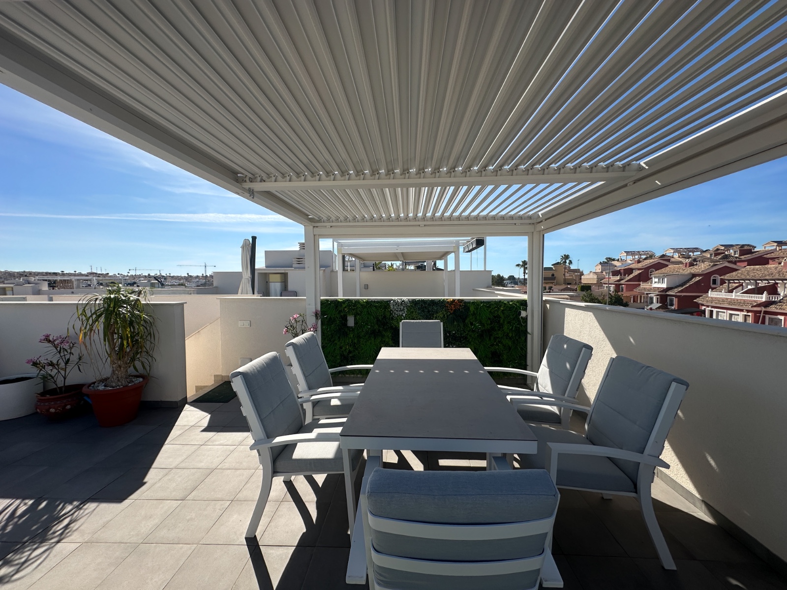 o_1jppmhqn2cih17eh18vp97q1q4m3o Apartment in Orihuela Costa, Alicante