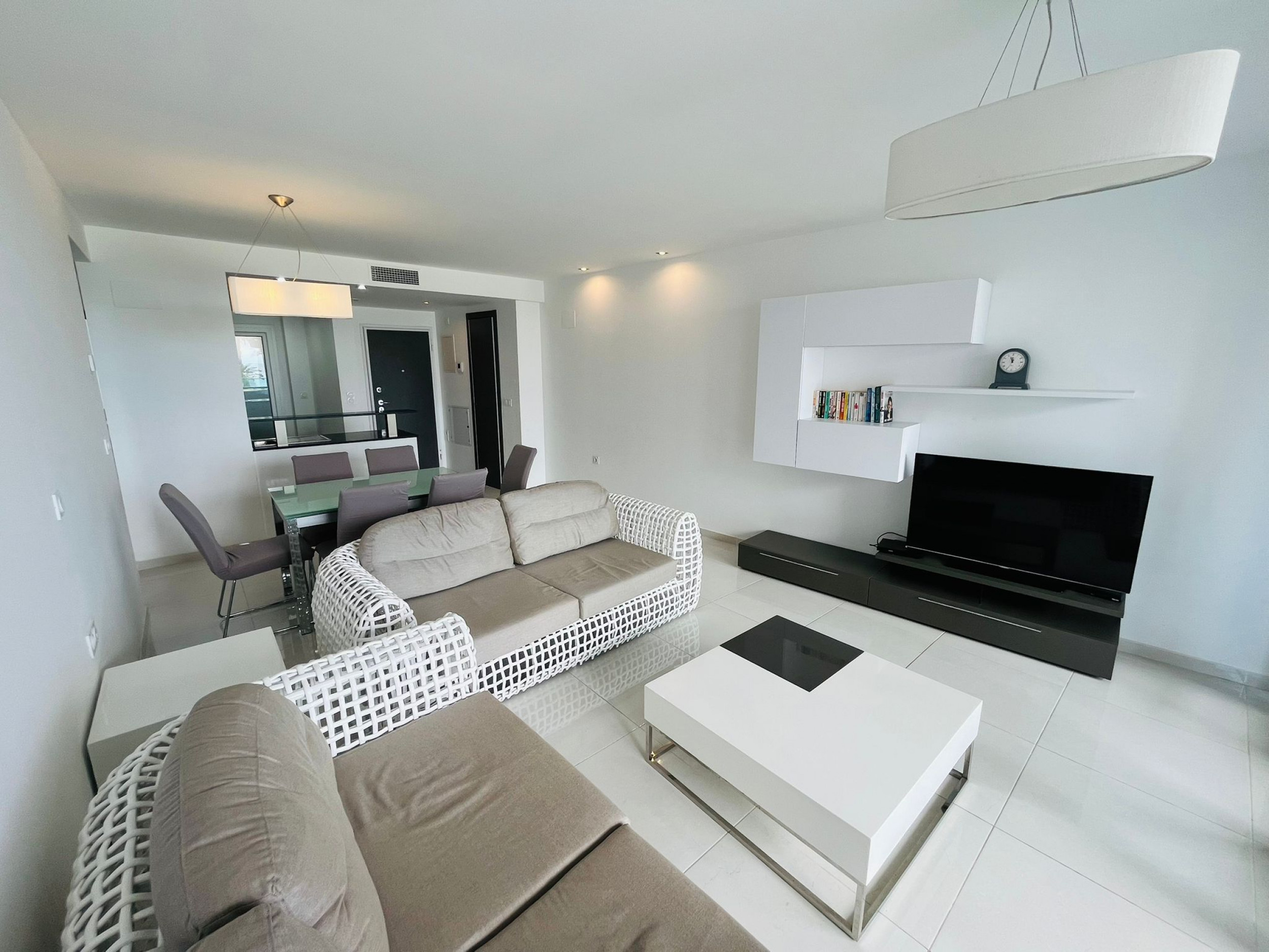 property_attachment_17lu6hefsh_20250929092200 Apartment in Punta Prima, Alicante