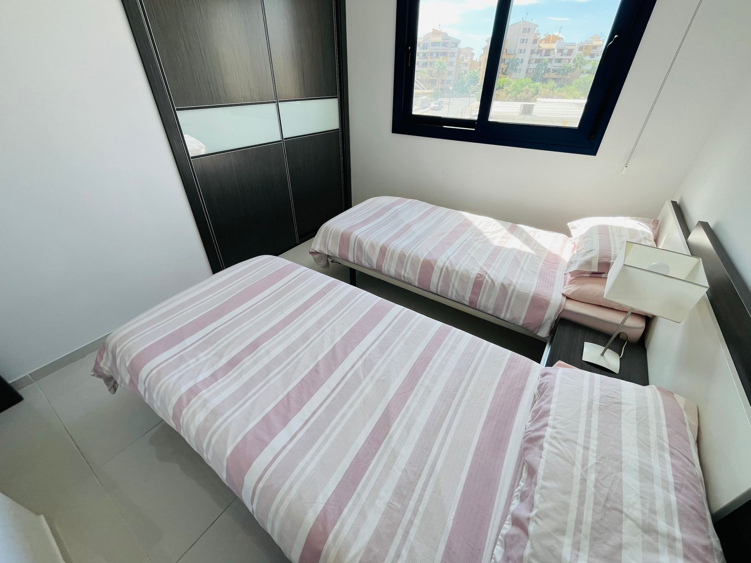 property_attachment_1fxzsg6ggj_20250929092150 Apartment in Punta Prima, Alicante