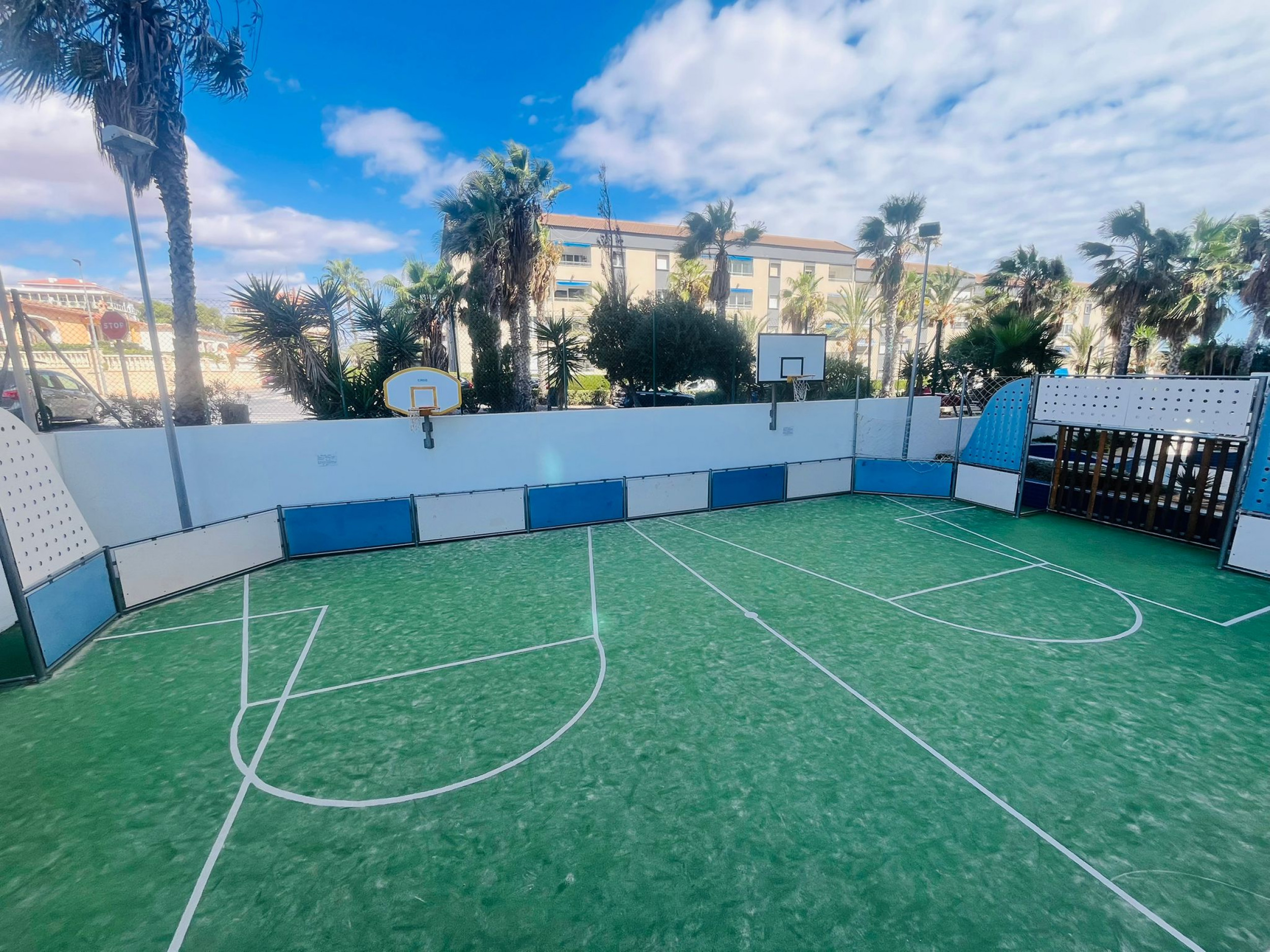 property_attachment_1qbi8a6mo9_20250929092138 Apartment in Punta Prima, Alicante