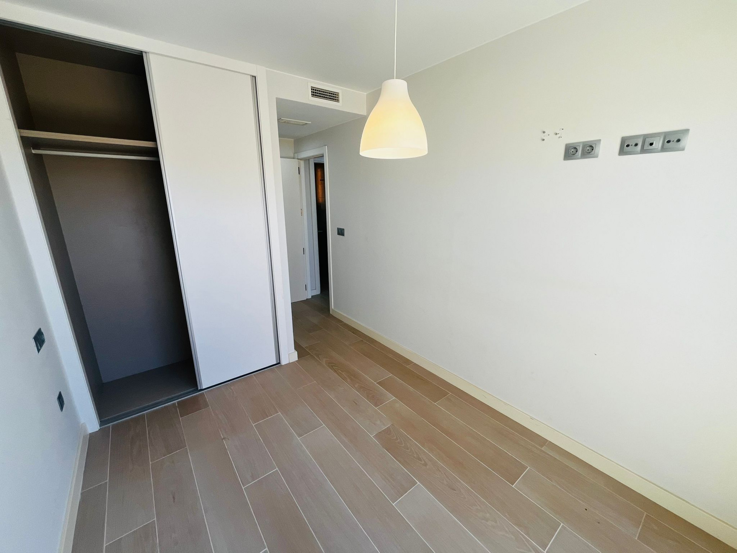 property_attachment_1y1kr8msuh_20260514014834 Apartment in Playa Honda, Murcia