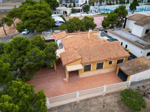 Semi Detached for sale in Orihuela Costa