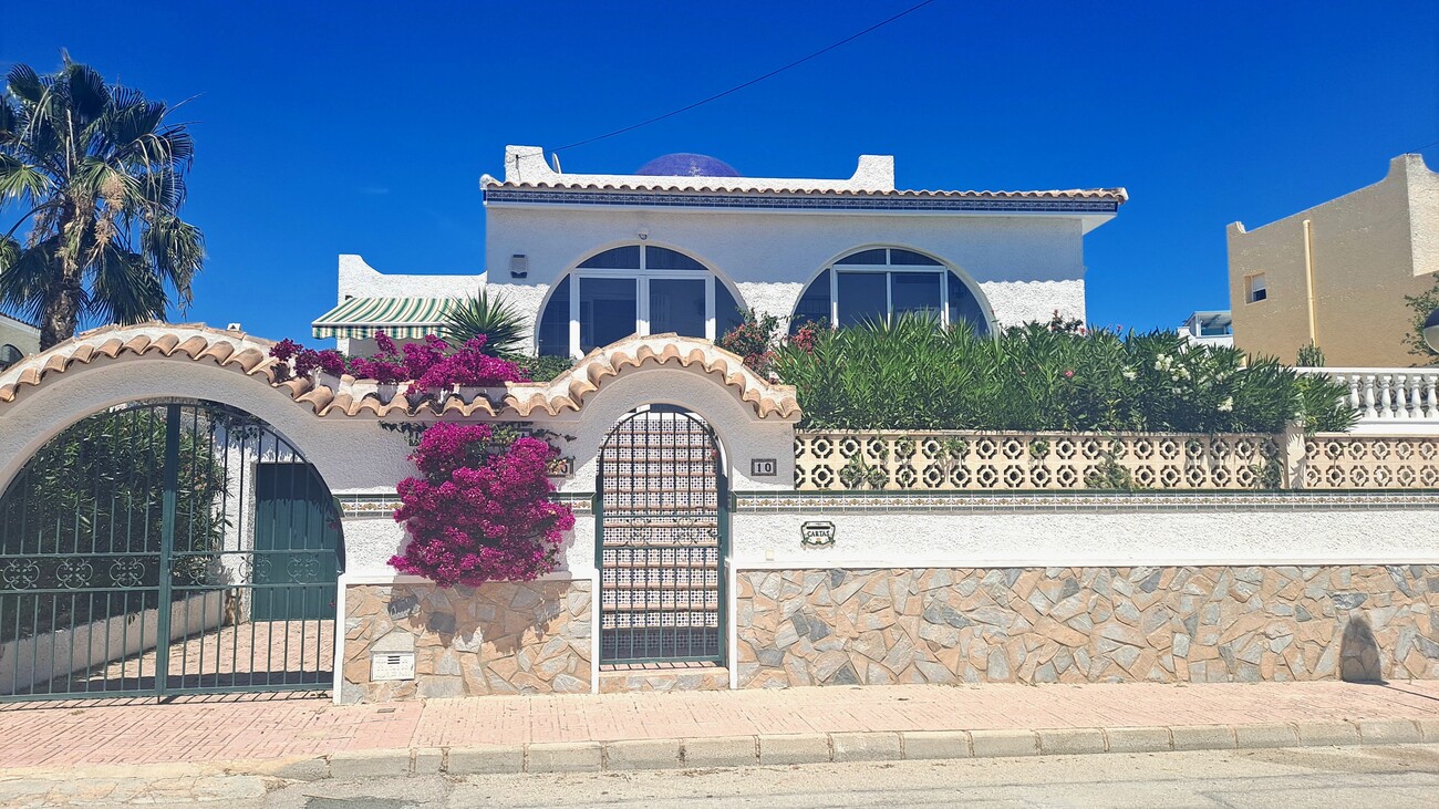 villa-san-miguel-de-salinas-spsdx234-2 Alicante – Sunrise Dream Properties