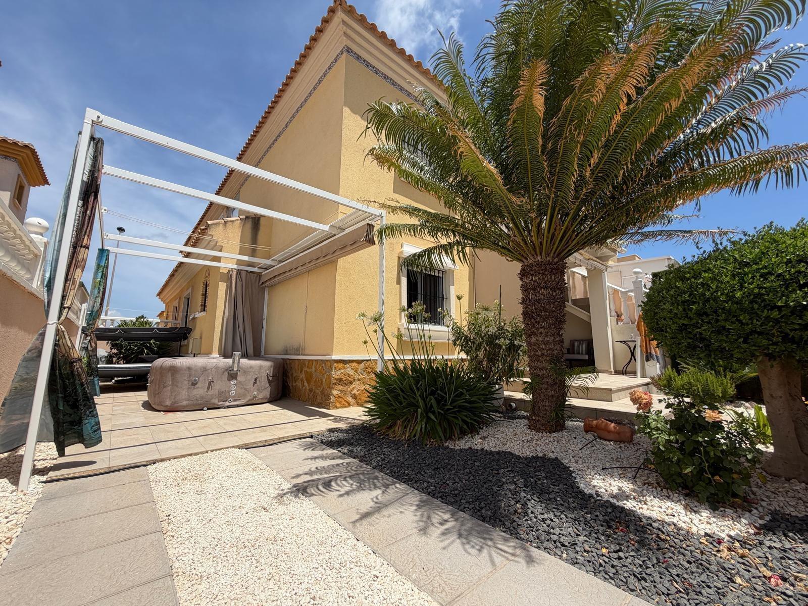 11-5 Town House in Orihuela Costa, Alicante