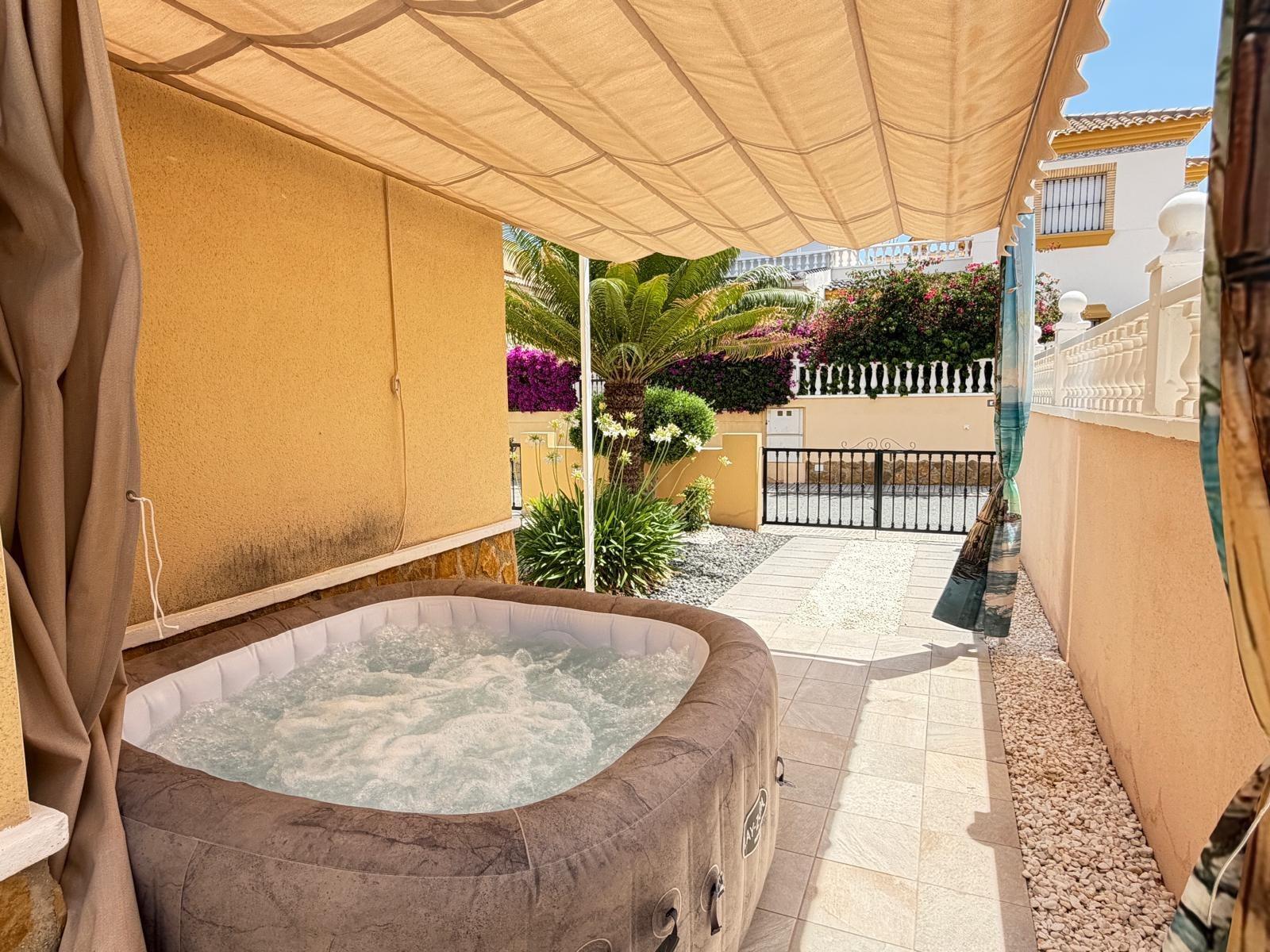 11-8 Town House in Orihuela Costa, Alicante