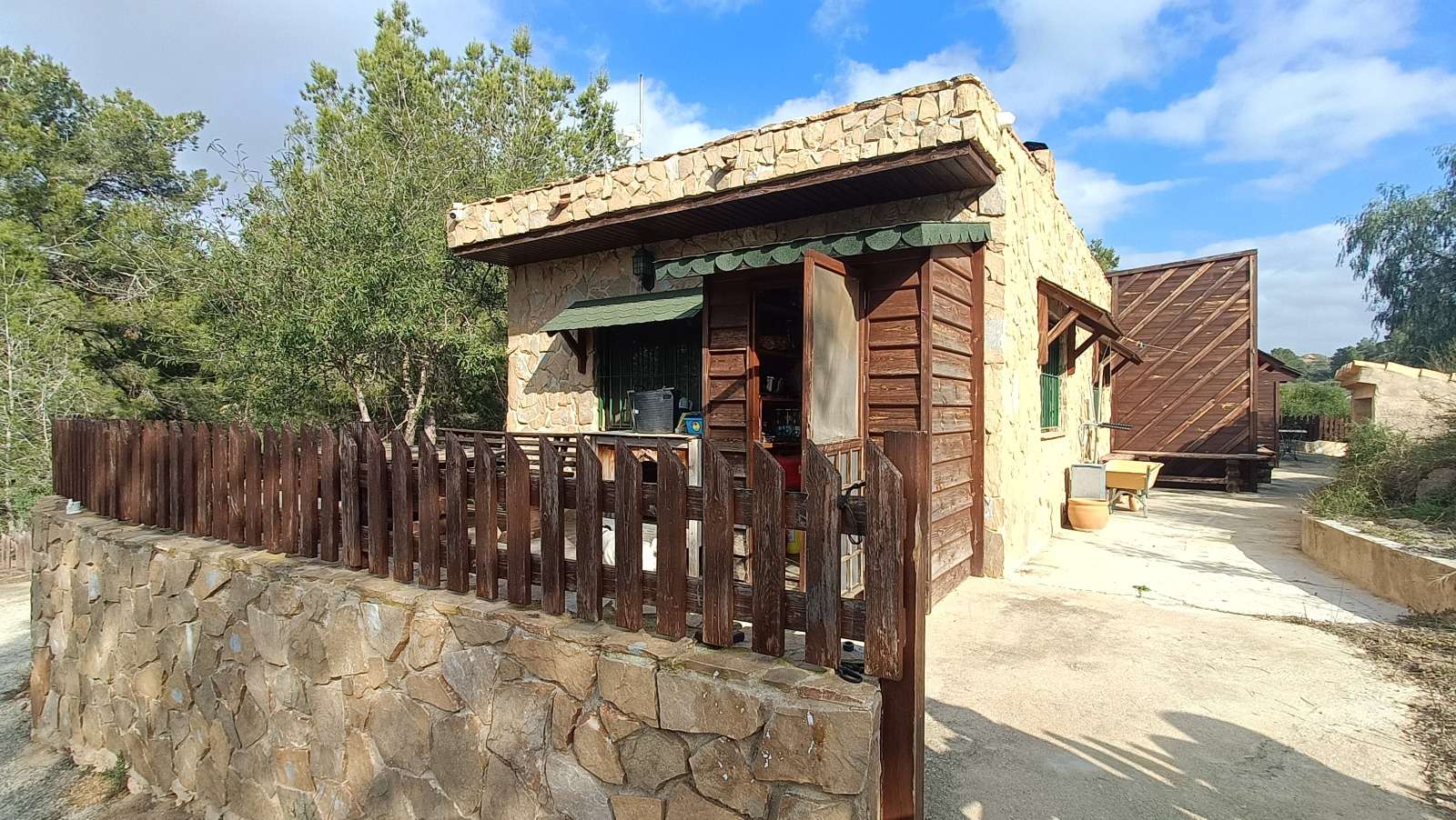12466_peace_and_tranquillity_for_sale_111225164424_1 Finca in Gea Y Truyols, Murcia