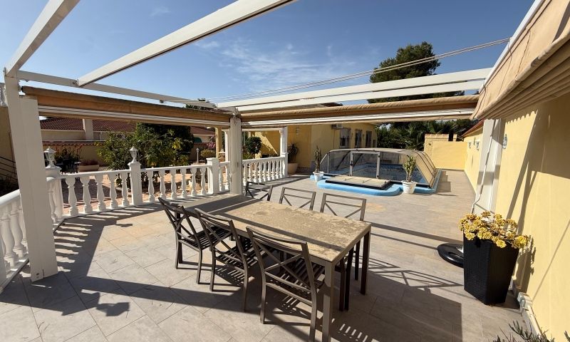 1a37d9dc-whatsapp-image-2026-06-25-at-11-39-16-1- Villa in Pinar de Campoverde, Alicante