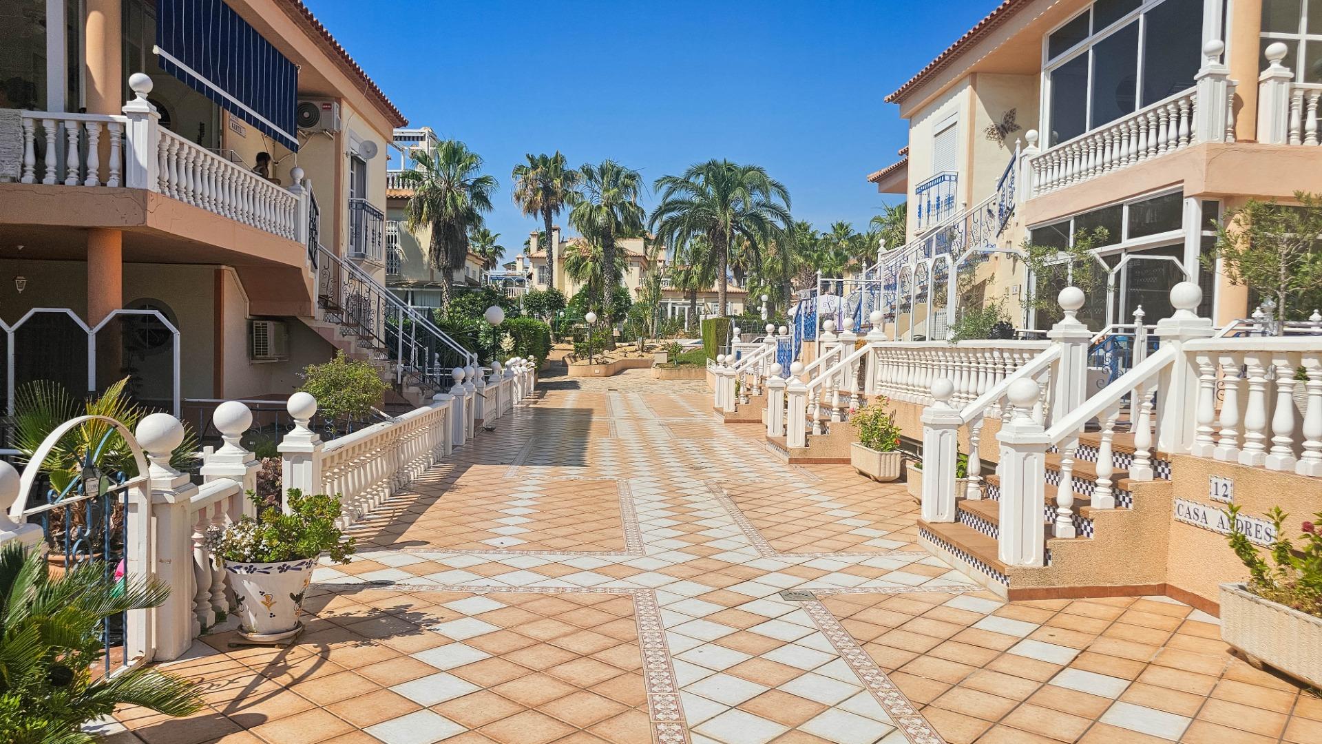 2-1-7.jpg Bungalow for sale in Orihuela Costa