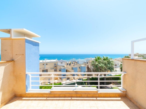 Town House for sale in Orihuela Costa