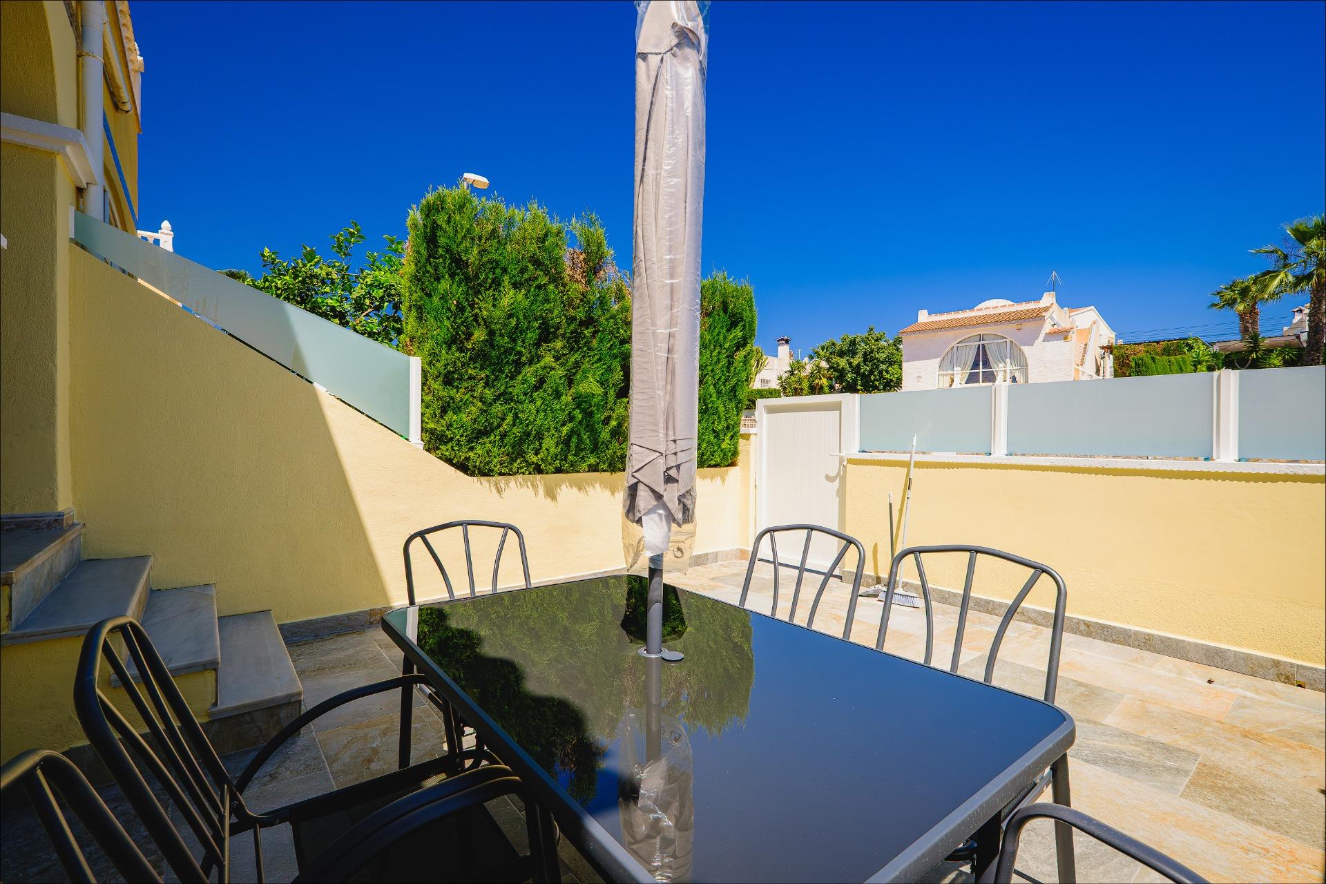 2-10 Town House in Orihuela Costa, Alicante