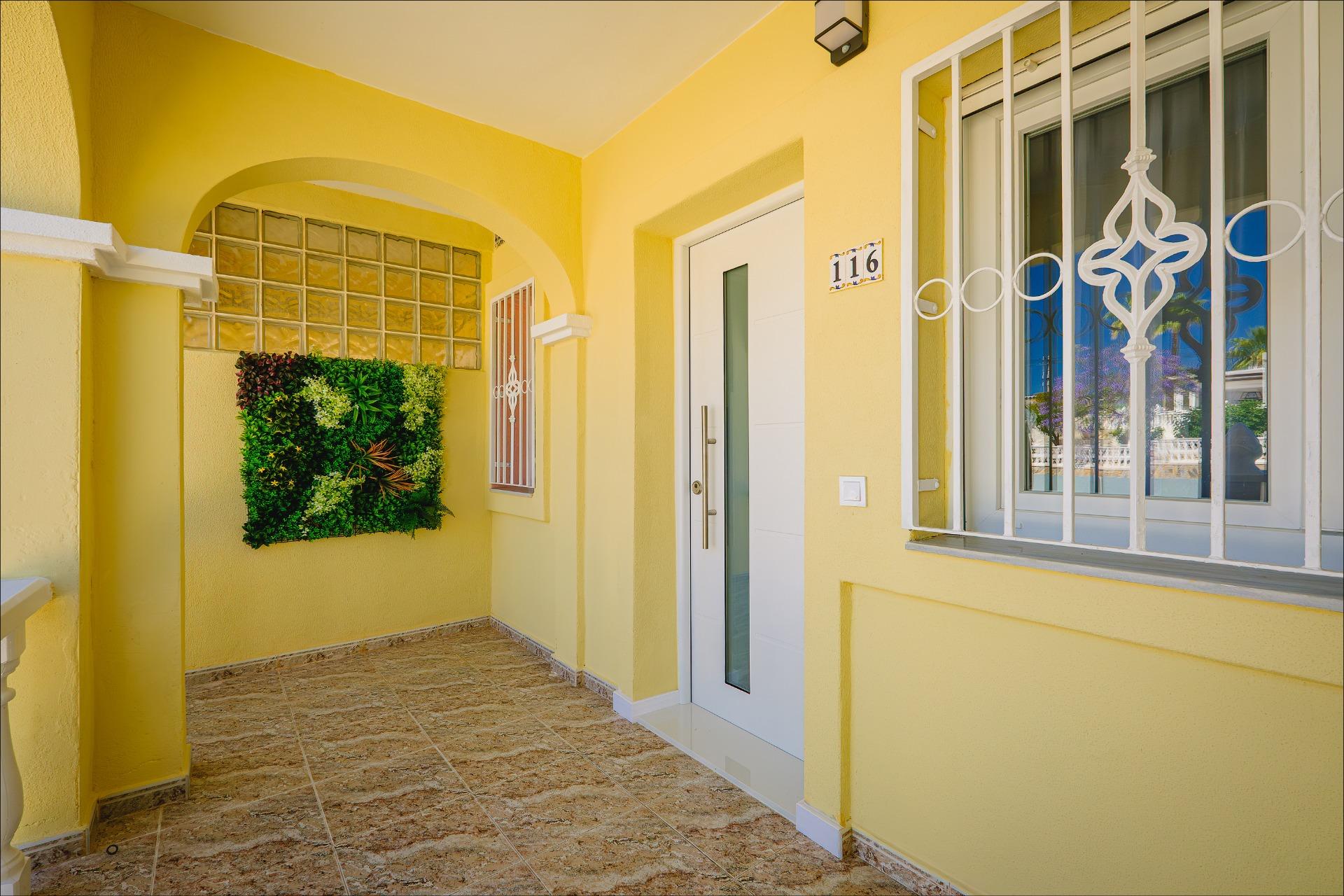 2-12 Town House in Orihuela Costa, Alicante