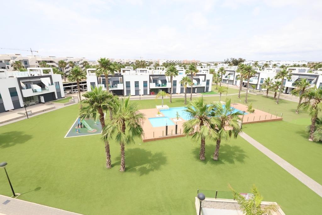 2-18 Bungalow in Guardamar del Segura, Alicante