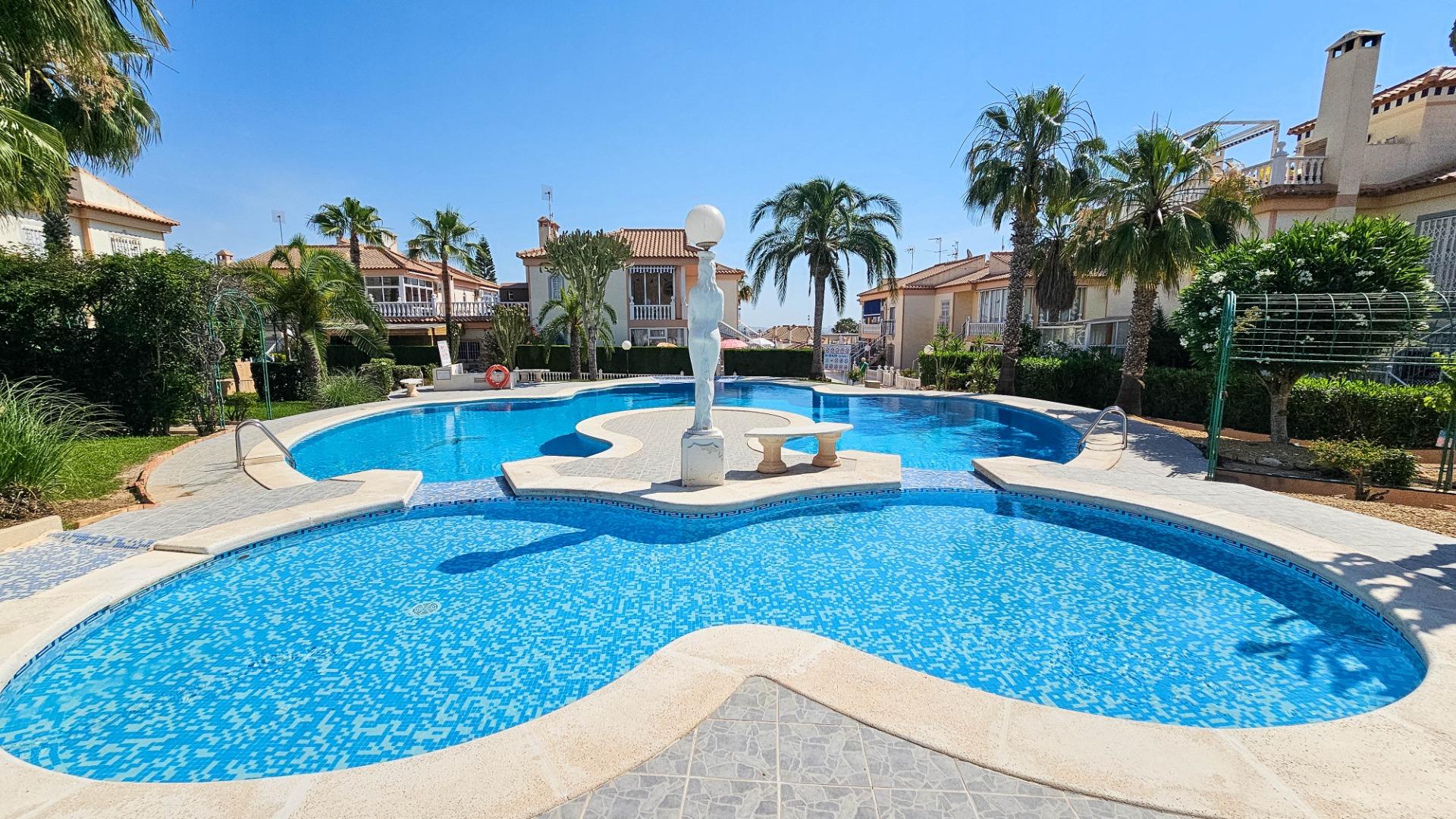 2-25 Bungalow in Orihuela Costa, Alicante