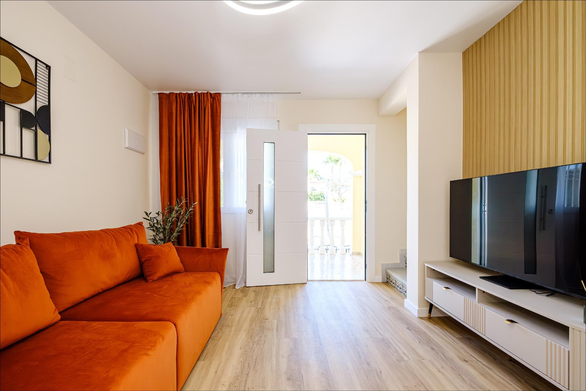 2-27 Town House in Orihuela Costa, Alicante