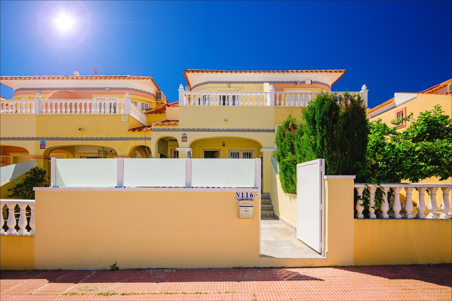 2-4 Town House in Orihuela Costa, Alicante