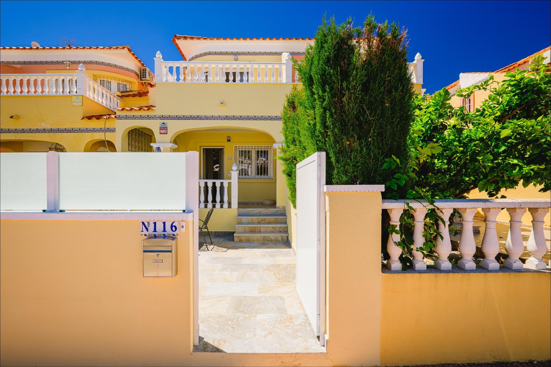 2-5 Town House in Orihuela Costa, Alicante