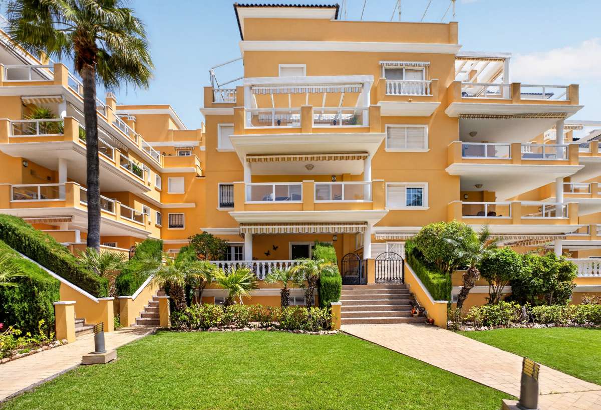 20260430115326000000_028C0278D Apartment in Cabo Roig, Alicante