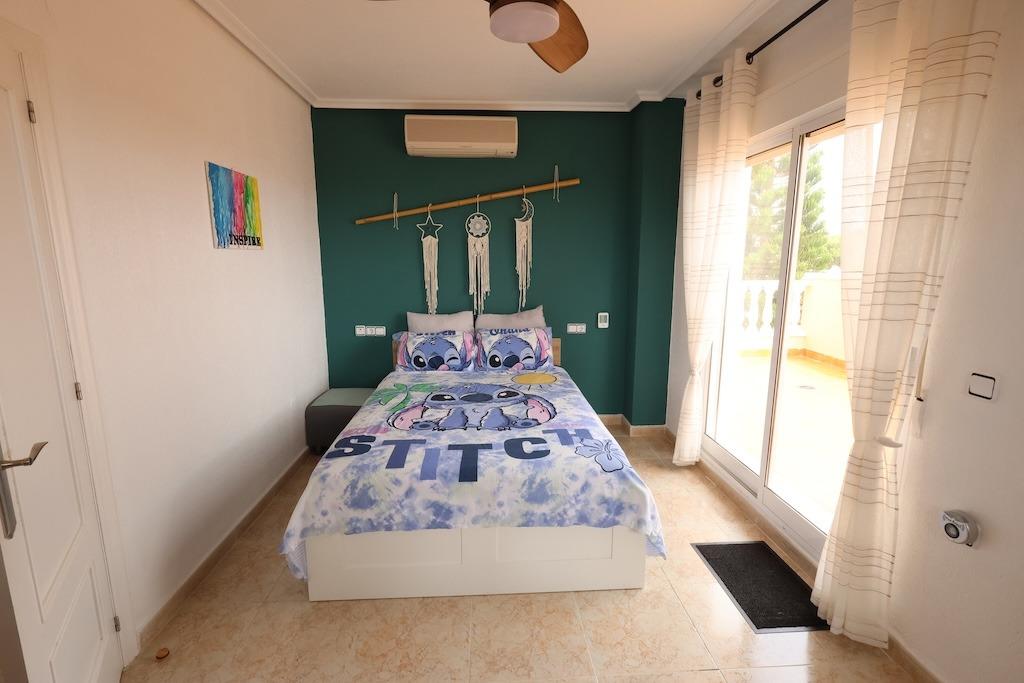 3-14 Villa in San Miguel de Salinas, Alicante