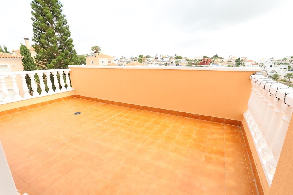 3-22 Villa in San Miguel de Salinas, Alicante