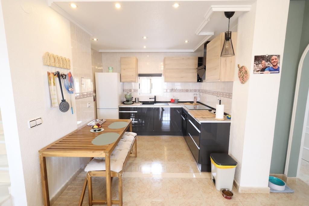 3-6 Villa in San Miguel de Salinas, Alicante
