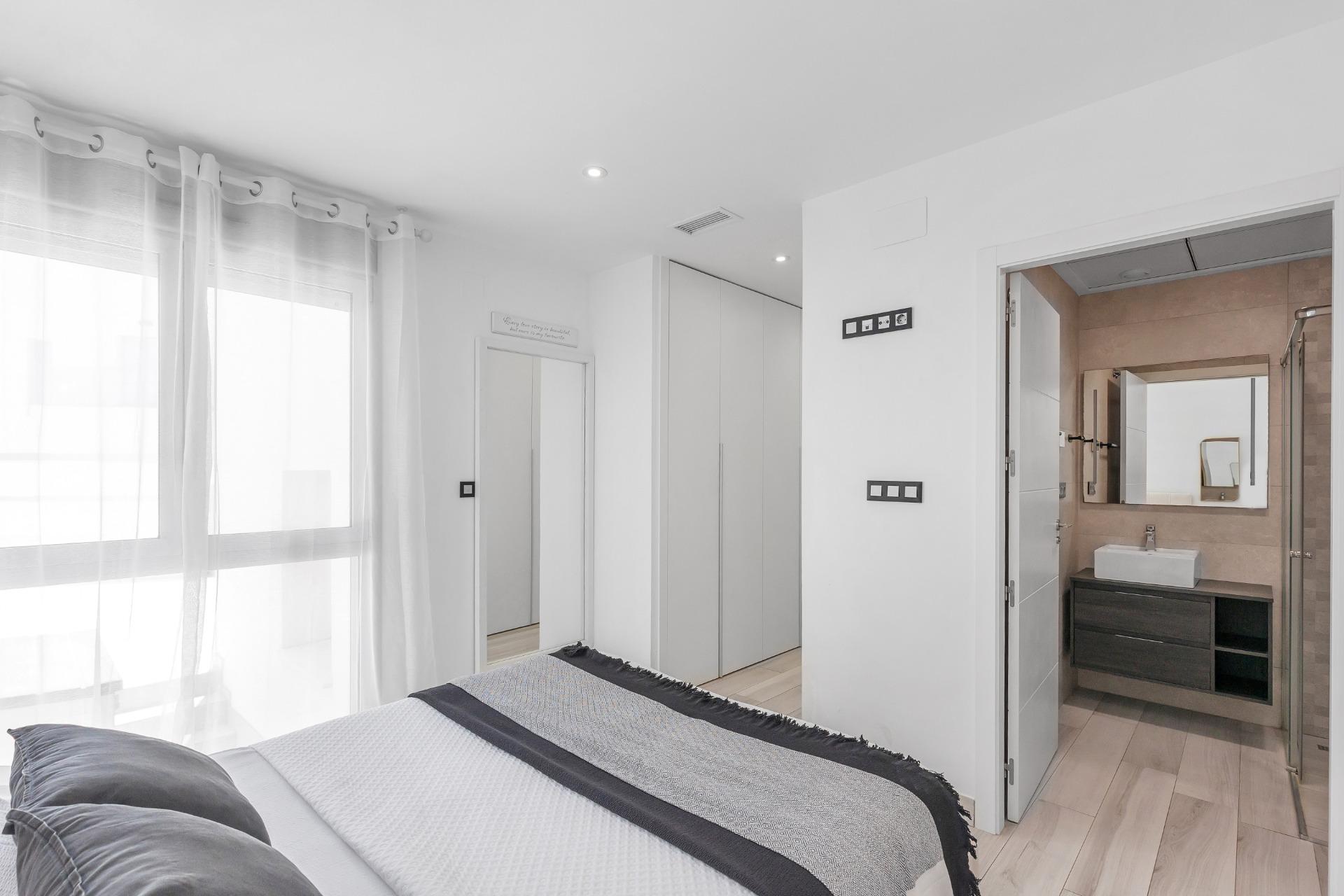 4-17 Villa in Orihuela Costa, Alicante