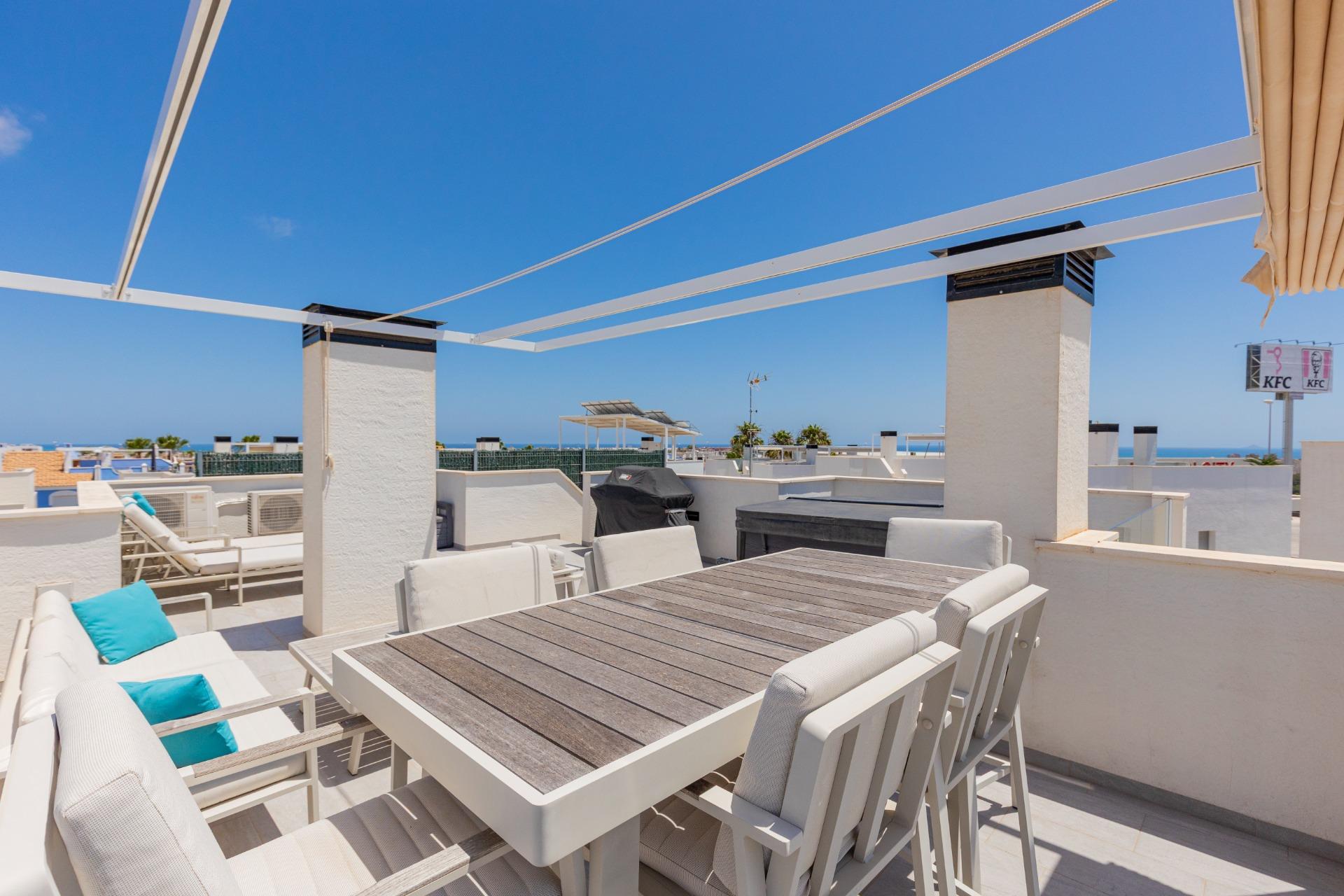 4-40 Villa in Orihuela Costa, Alicante