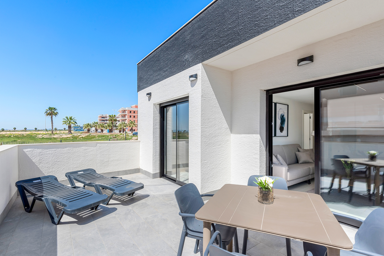 4039493fe54250e418f2_xlarge Apartment in Guardamar del Segura, Alicante
