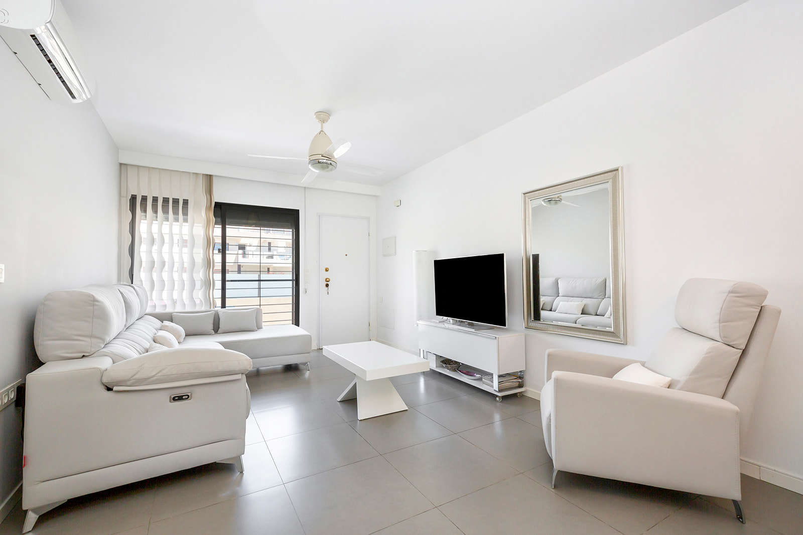 CALLE GOTEBORG, MIL PALMERAS Apartment in Pilar de La Horadada, Alicante