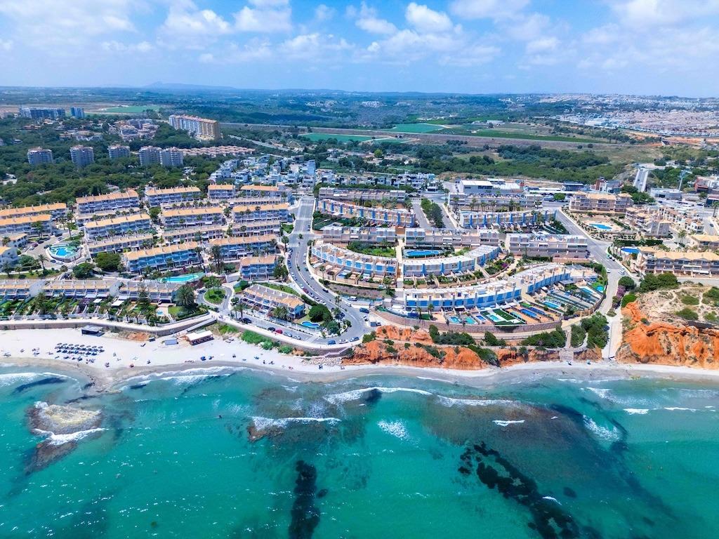 5-5 Town House in Orihuela Costa, Alicante