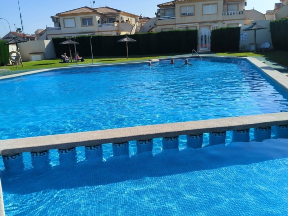 Bungalow for sale in Orihuela Costa