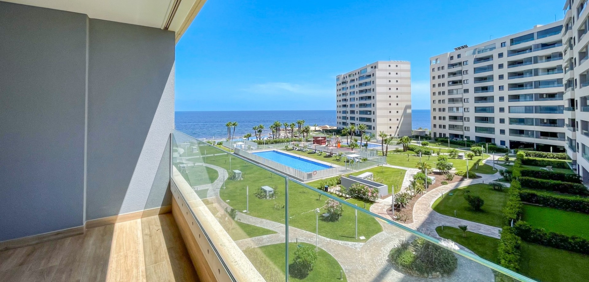 755602_xl Apartment for sale in Orihuela Costa