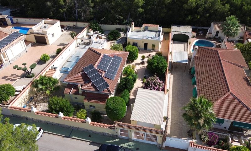 81fbc14b-whatsapp-image-2026-06-25-at-11-39-15-2- Villa in Pinar de Campoverde, Alicante