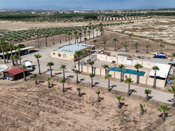 Villa for sale in Fuente-Alamo de Murcia
