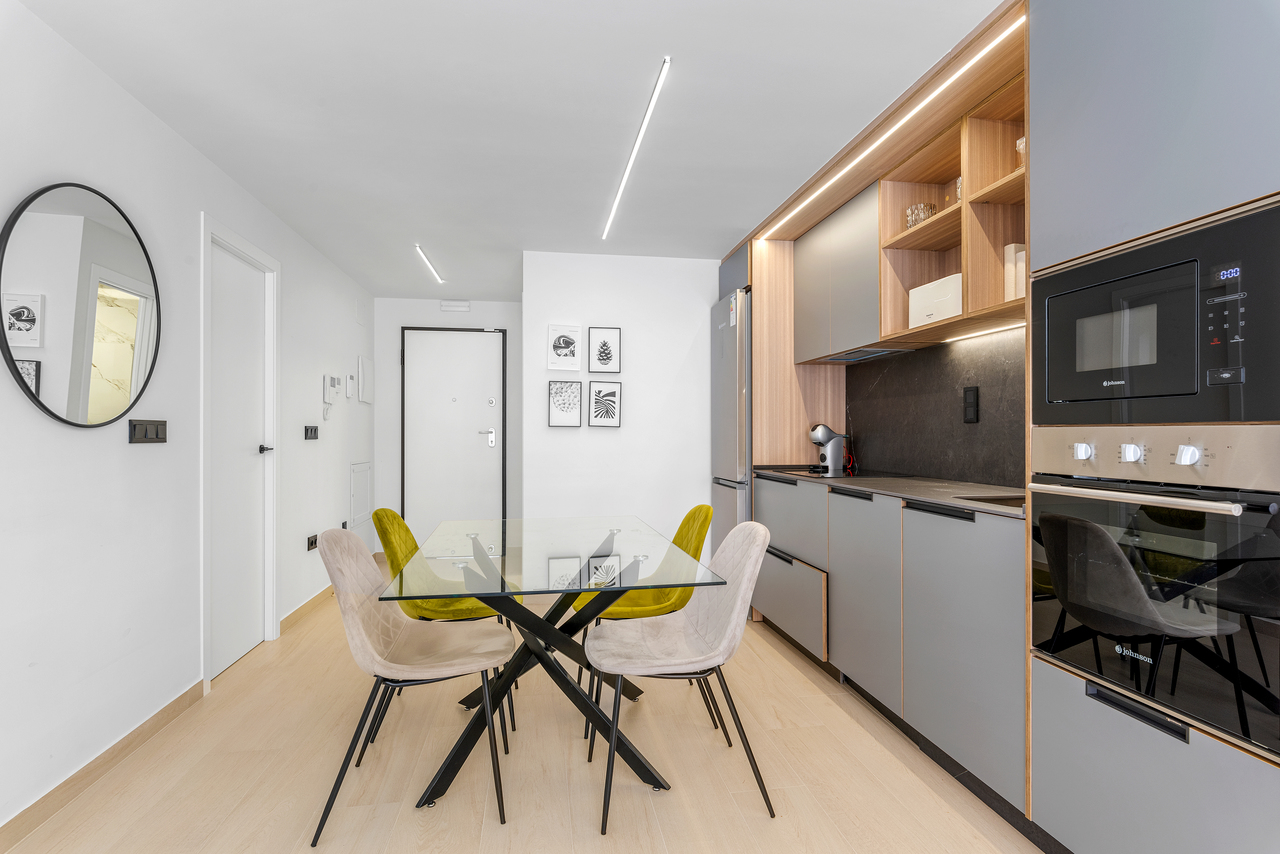 d6076e52031fdeb9d0d4_xlarge Apartment in Guardamar del Segura, Alicante