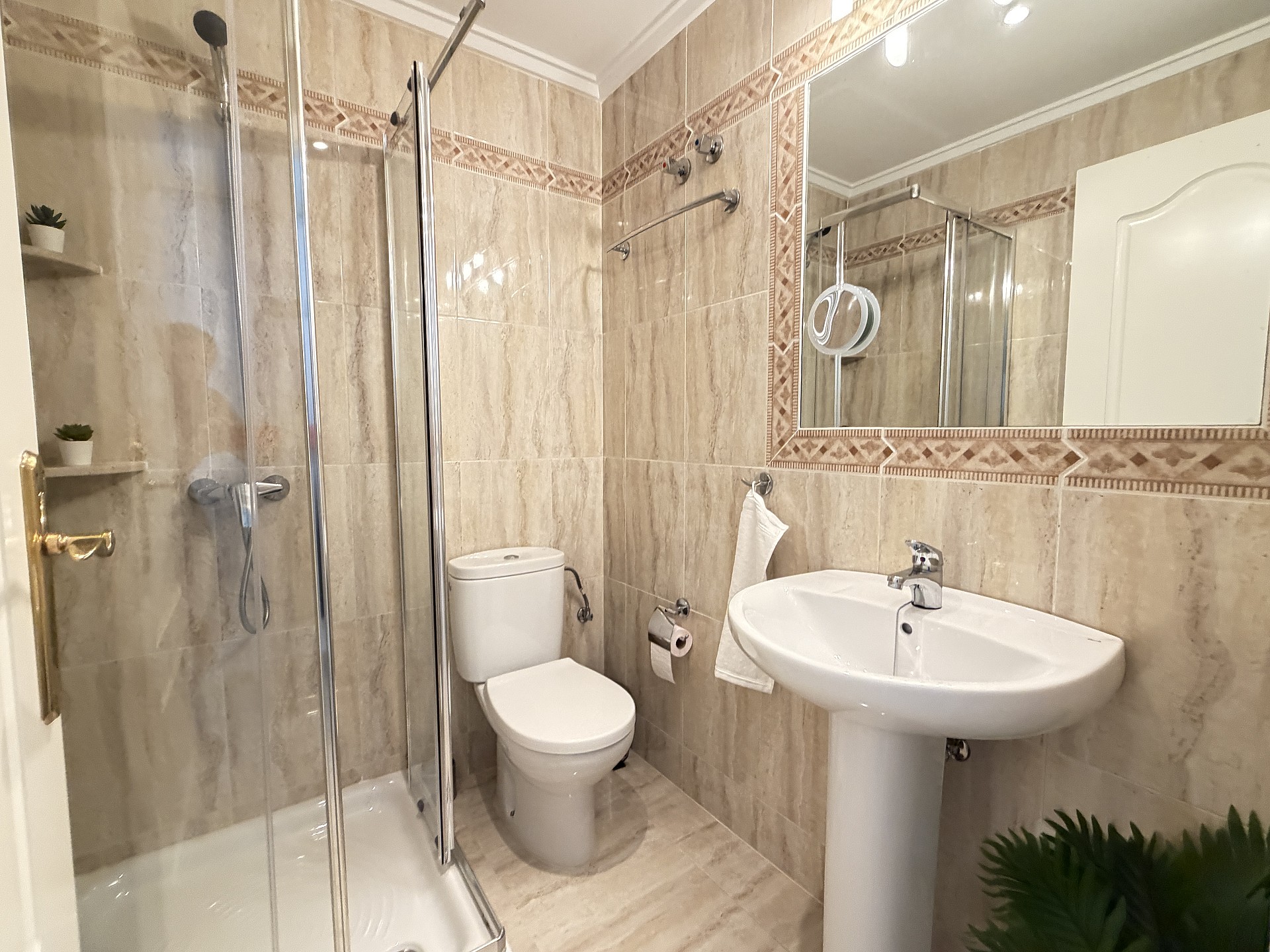 g_m8ndtrmprd8ap5cwn047 Apartment in Orihuela Costa, Alicante