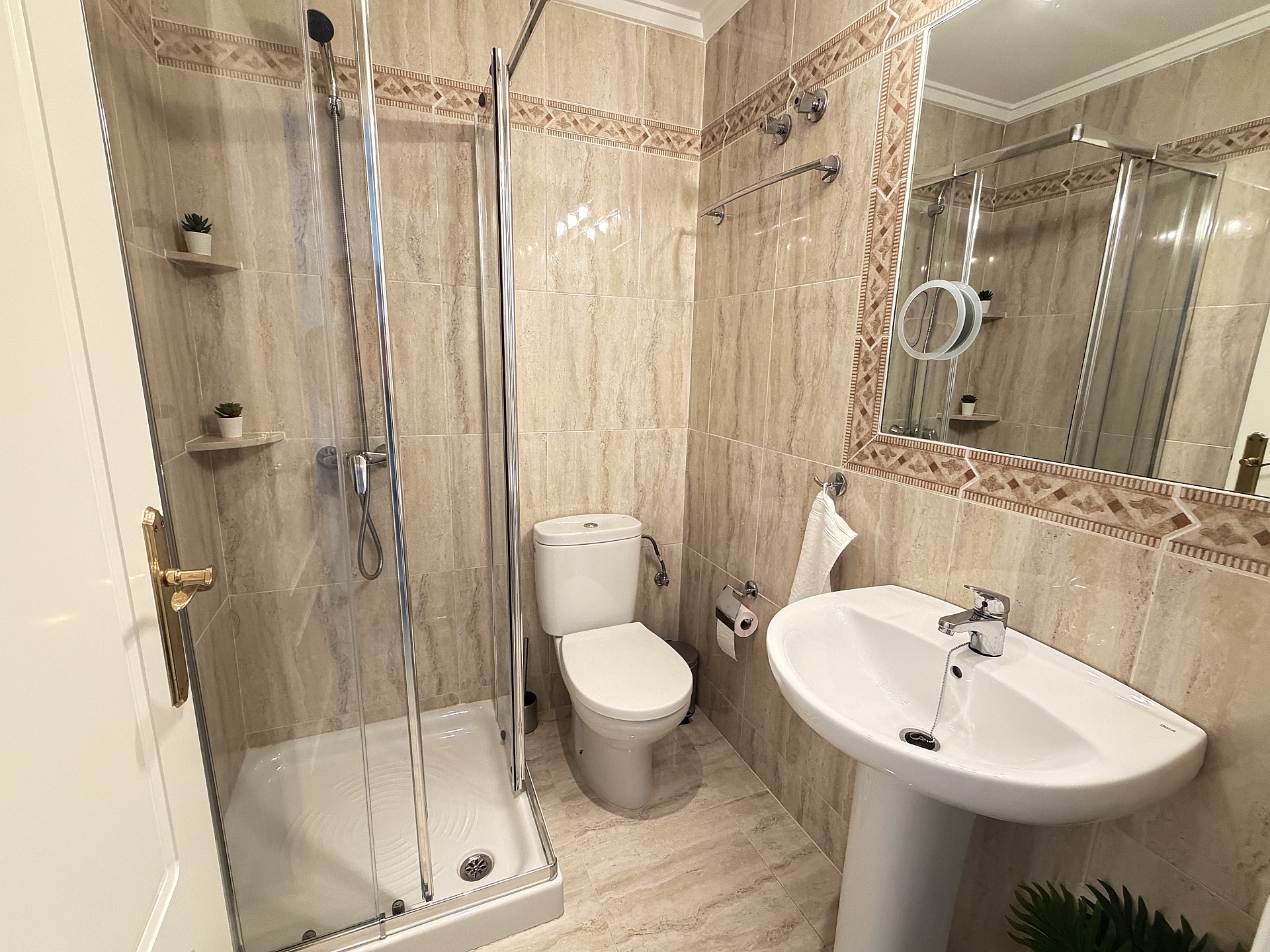 g_oshgmg7yg2v0dx8xtg42 Apartment in Orihuela Costa, Alicante