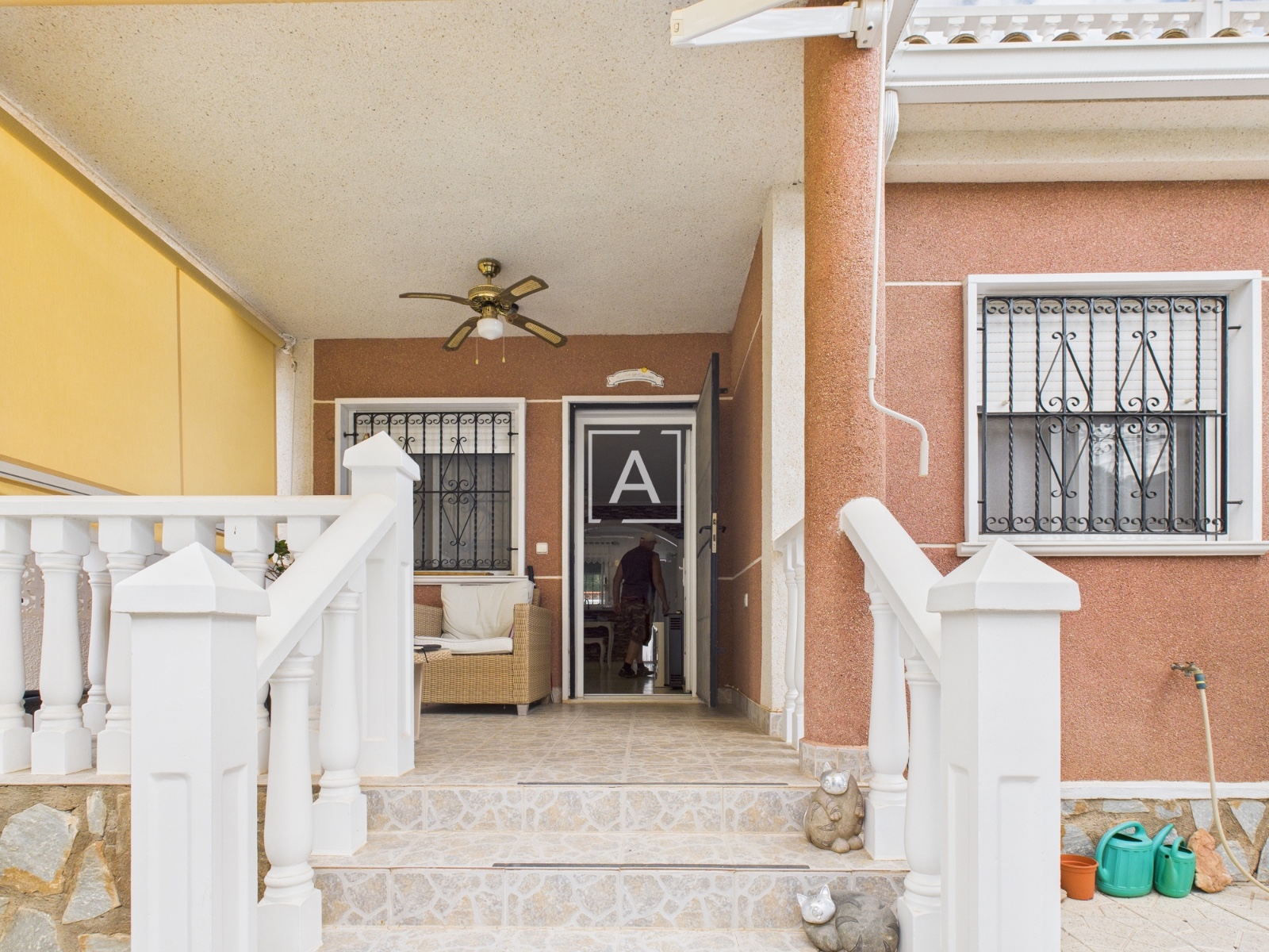 o_1j94v93n71pthodm19ug1e901ui3f Villa in Pinar de Campoverde, Alicante