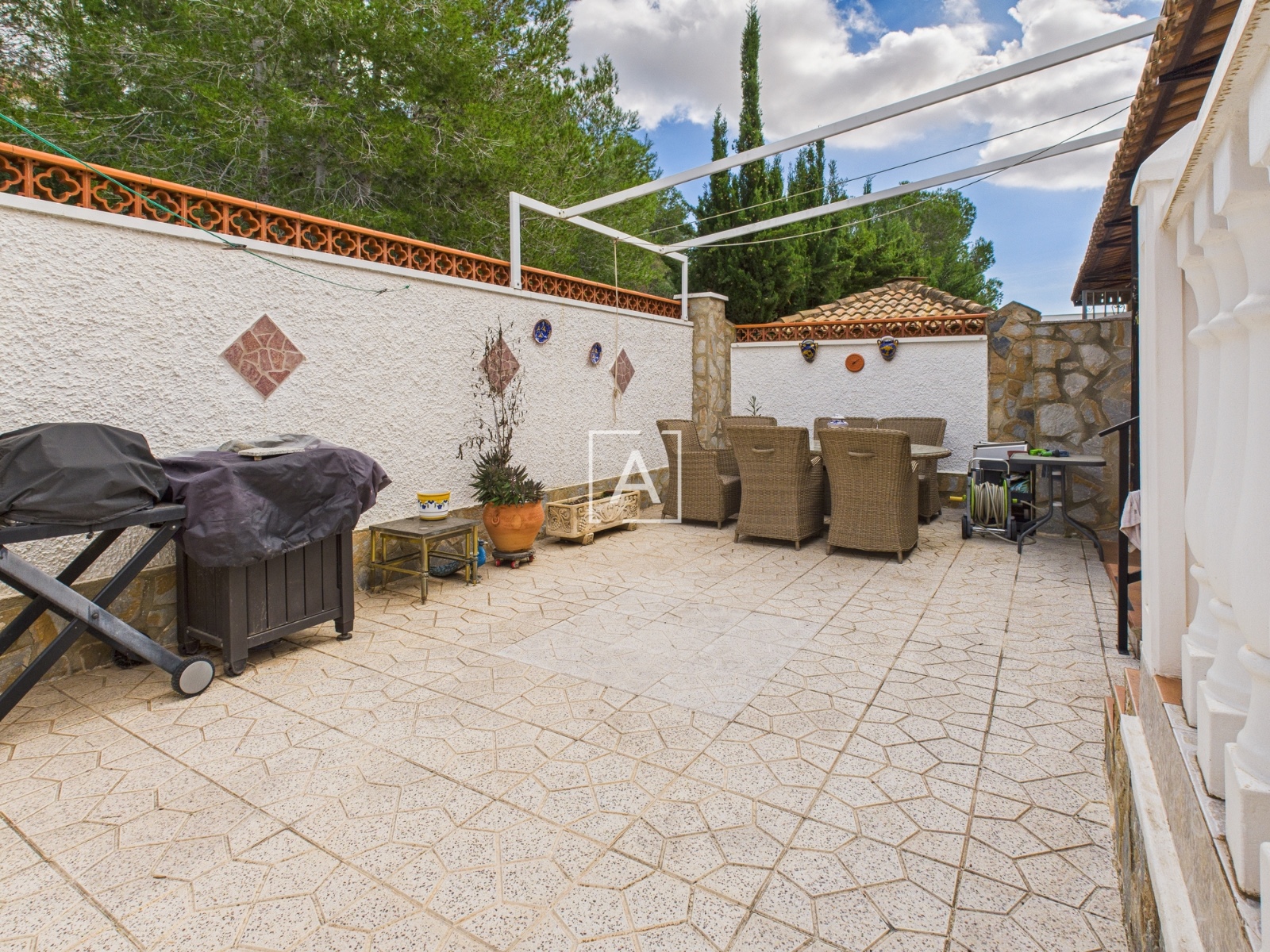 o_1j94v93n7d7sha11b3ksi616ed3b Villa in Pinar de Campoverde, Alicante
