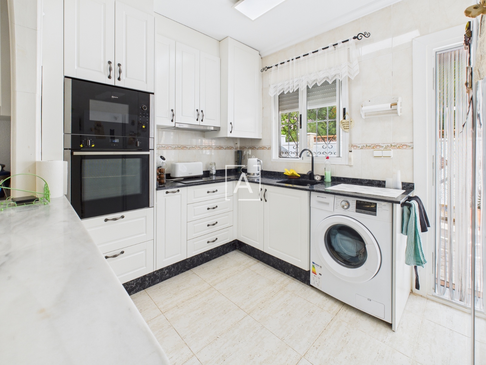 o_1j94v93n7i5f194k0ea8n1eqt3k Villa in Pinar de Campoverde, Alicante